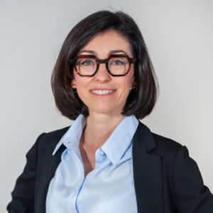 La Dott.ssa Roberta Ballabio, psicoterapeuta presso Rinnova Medical a Nova Milanese.